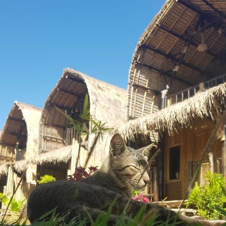Mahkota Atia Bungallow Praya Exteriör bild